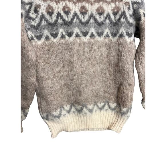 VTG Hilda Ltd. Small Icelandic 100% Wool Brown Fair Isle Nordic Sweater Pullover - Picture 7 of 8